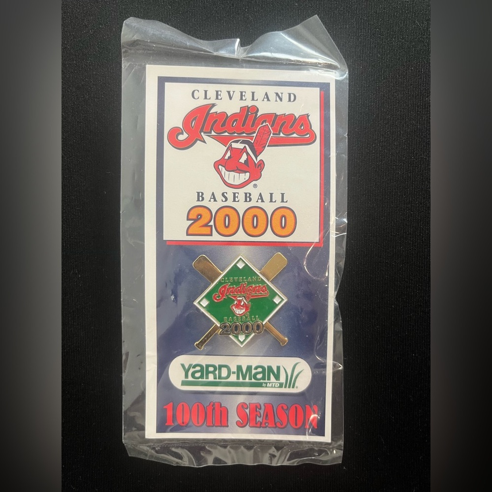 Chief Wahoo Cleveland Indians 100th Season Commemorative 2000 Lapel Pin